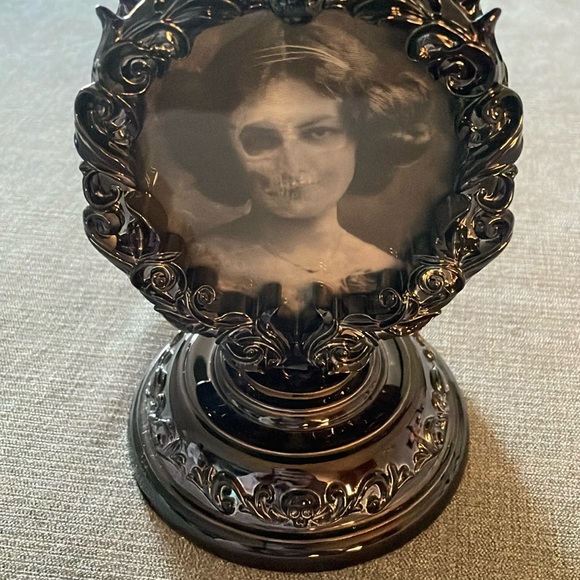 Bath & Body Works Halloween Holographic Portrait Frame Candle Holder